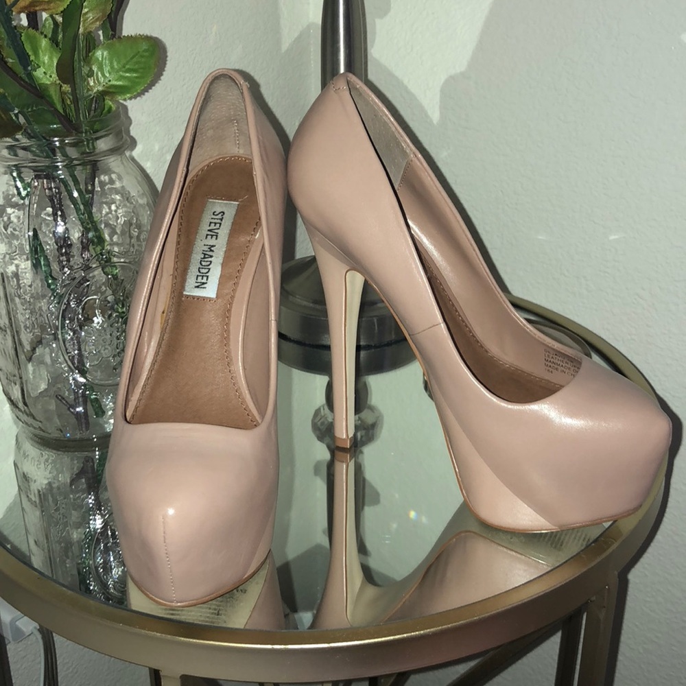Steve Madden Deja Vu